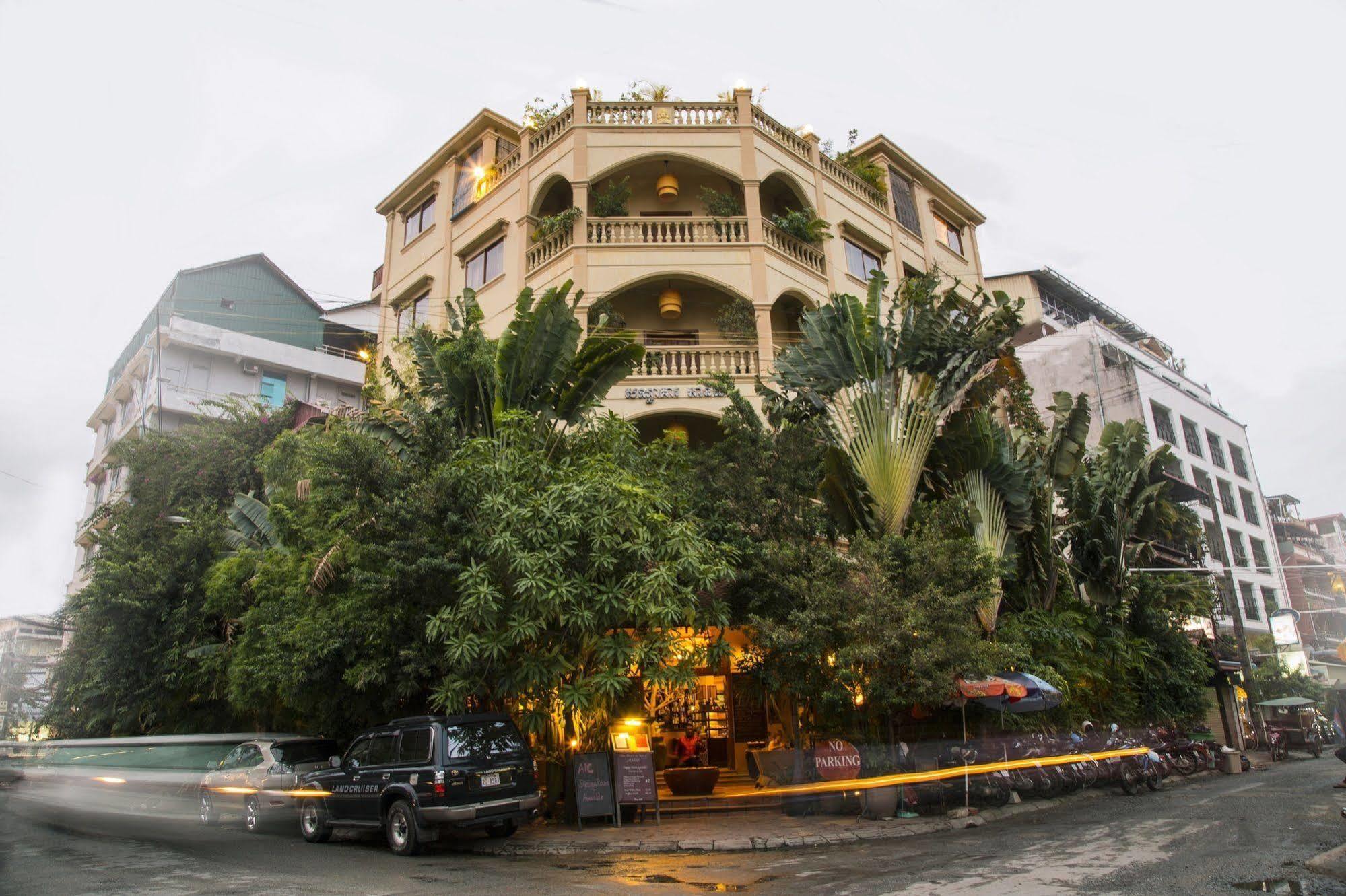 Anise Hotel And Restaurant Phnom Penh Zewnętrze zdjęcie